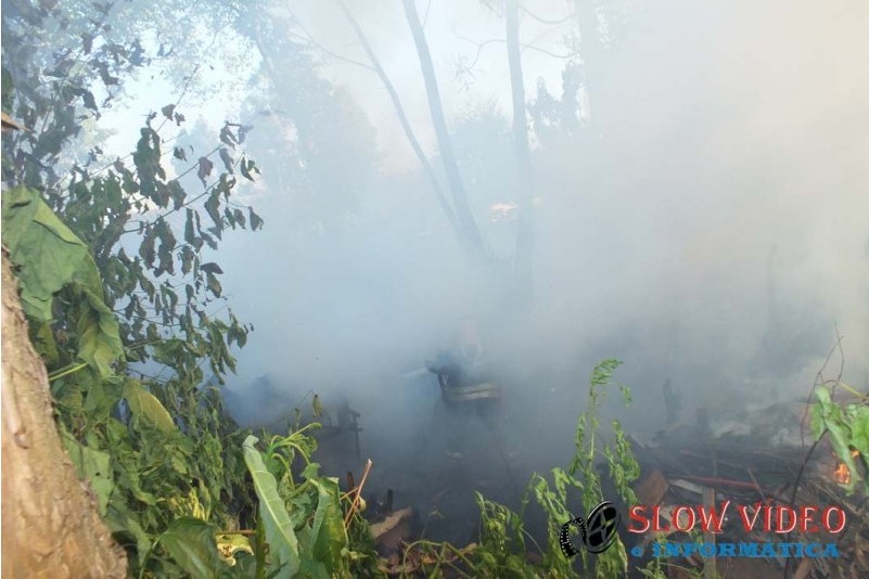 Incendio em deposito de lixo irregular. Foto www.campoere_1.com (19)