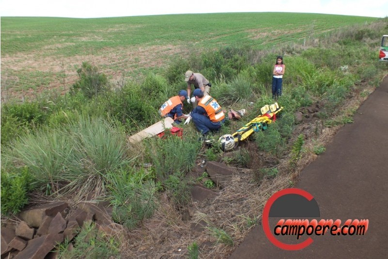 Dois feridos em acidente na SC 160. Foto www.campoere_1.com (2)