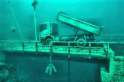 ​A história do caminhão caçamba abandonado debaixo d’água